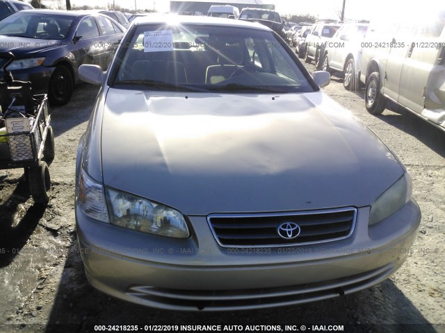 4T1BG22K5YU667970 - 2000 TOYOTA CAMRY CE/LE/XLE GOLD photo 6