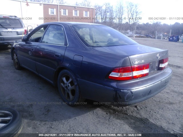 JT8BF28G010325803 - 2001 LEXUS ES 300 GRAY photo 3