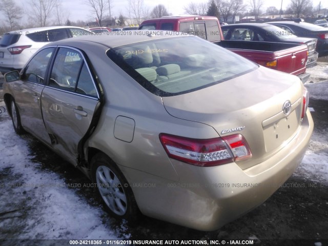 4T1BF3EK4BU218999 - 2011 TOYOTA CAMRY SE/LE/XLE 金色 照片 3