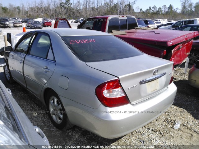 4T1BE32K33U679894 - 2003 TOYOTA CAMRY LE/XLE/SE TAN photo 3