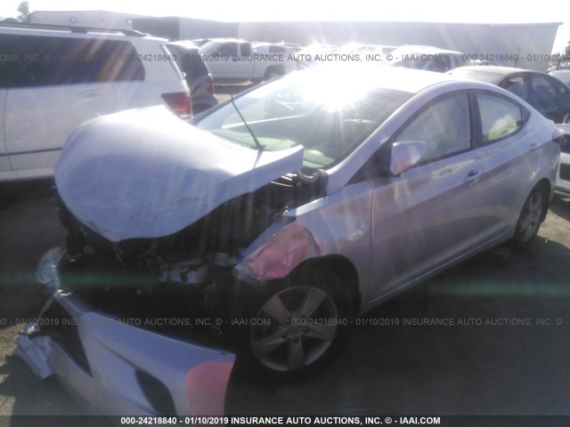 KMHDH4AE1DU637565 - 2013 HYUNDAI ELANTRA SILVER photo 2