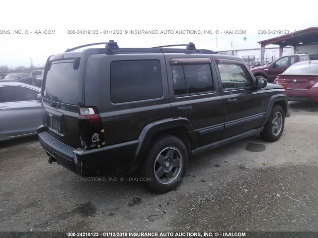 1J8HH48N86C156855 - 2006 JEEP COMMANDER GRAY photo 4