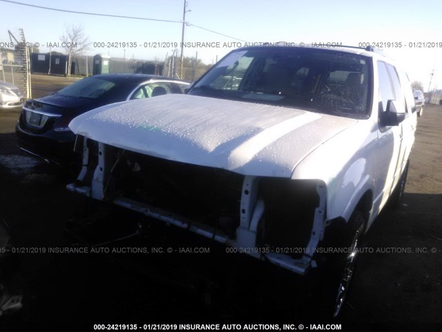 1FMJU2A57AEB60715 - 2010 FORD EXPEDITION LIMITED WHITE photo 2