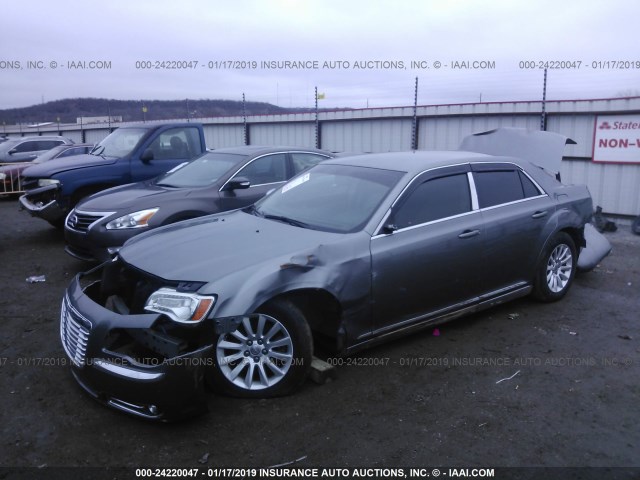 2C3CCAAG8CH107842 - 2012 CHRYSLER 300 GRAY photo 6