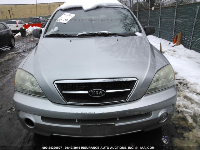 KNDJC733435170623 - 2003 KIA SORENTO EX/LX SILVER photo 6