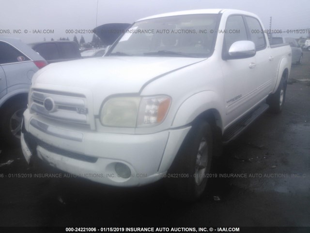 5TBET341X6S542979 - 2006 TOYOTA TUNDRA DOUBLE CAB SR5 WHITE photo 2