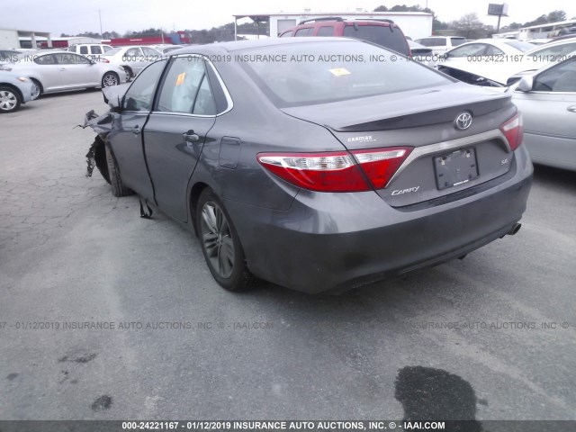 4T1BF1FK9FU970898 - 2015 TOYOTA CAMRY LE/XLE/SE/XSE GRAY photo 3