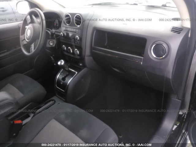 1C4NJCBB4CD553900 - 2012 JEEP COMPASS SPORT BLACK photo 5