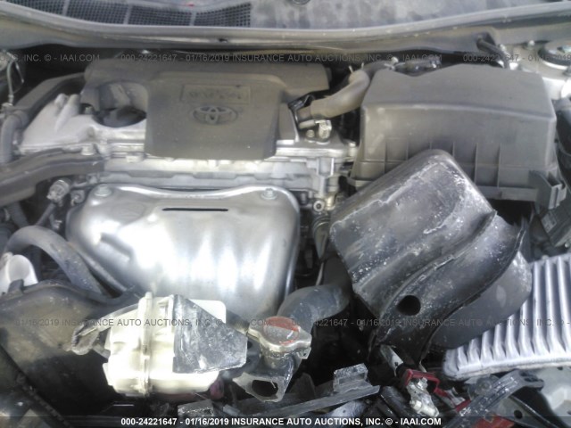 4T1BF1FK4GU540472 - 2016 TOYOTA CAMRY LE/XLE/SE/XSE SILVER photo 10