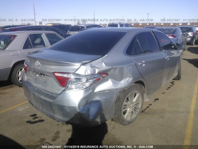 4T1BF1FK4GU540472 - 2016 TOYOTA CAMRY LE/XLE/SE/XSE SILVER photo 4