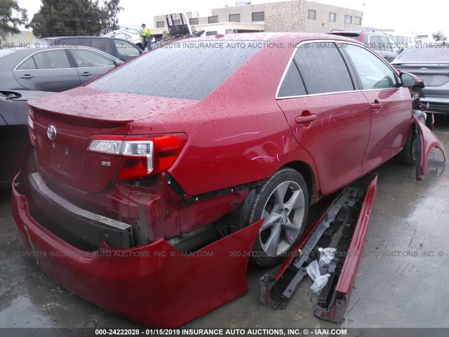 4T1BF1FK2CU611923 - 2012 TOYOTA CAMRY SE/LE/XLE RED photo 4