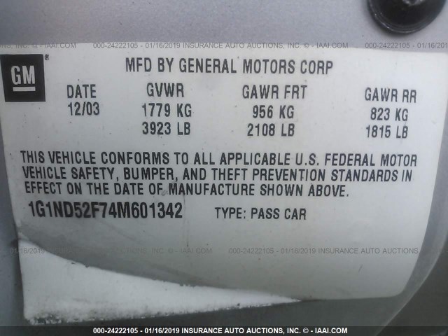 1G1ND52F74M601342 - 2004 CHEVROLET CLASSIC SILVER photo 9