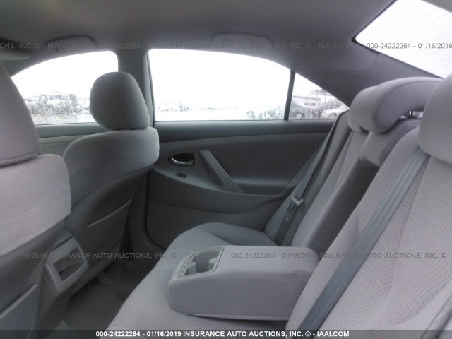 4T1BF3EK8BU665464 - 2011 TOYOTA CAMRY SE/LE/XLE 灰色 照片 8