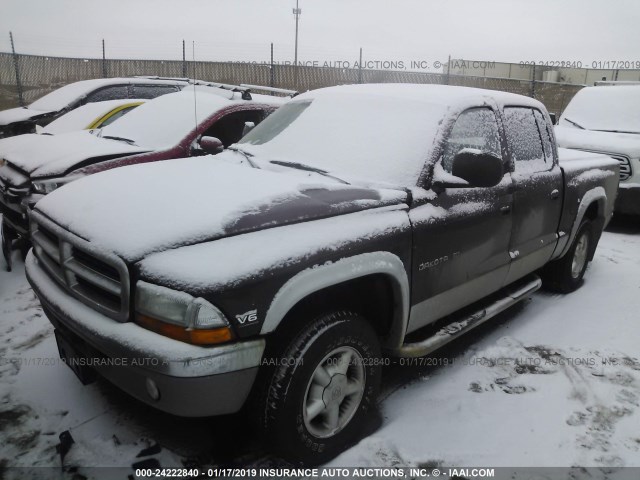 1B7HG2AZ1YS790433 - 2000 DODGE DAKOTA QUAD MAROON photo 2