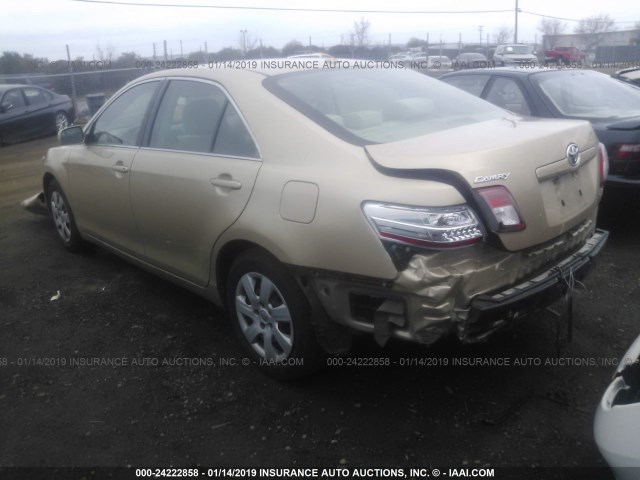 4T1BF3EK2AU018489 - 2010 TOYOTA CAMRY SE/LE/XLE 米色 照片 3