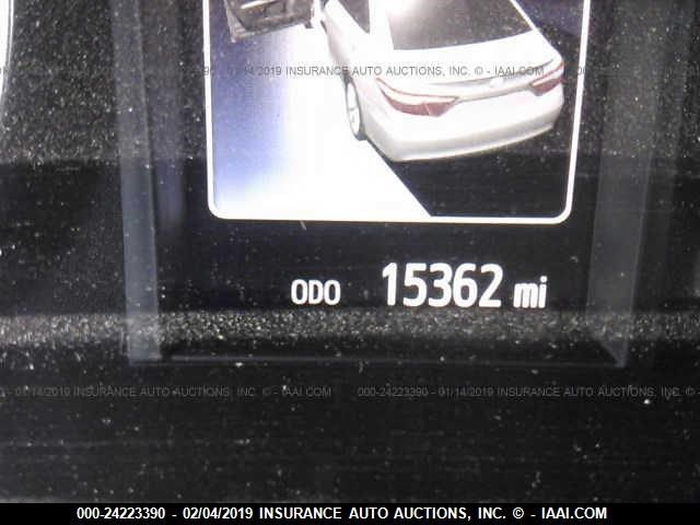 4T1BF1FK7HU366379 - 2017 TOYOTA CAMRY LE/XLE/SE/XSE WHITE photo 7