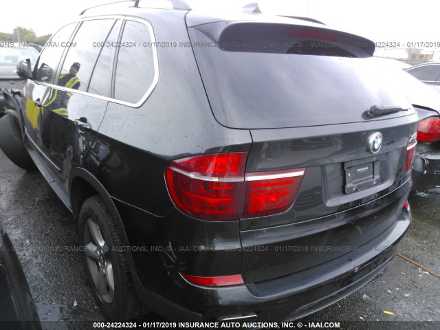 5UXZV8C51BL420753 - 2011 BMW X5 XDRIVE50I BLACK photo 3