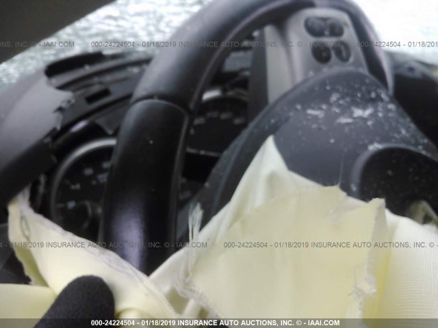 2G2WS522X41370838 - 2004 PONTIAC GRAND PRIX GT2 ნაცრისფერი ფოტო 7