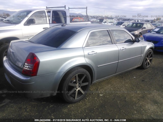 2C3LA63H46H167579 - 2006 CHRYSLER 300C GRAY photo 4