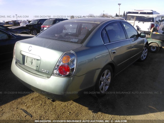 1N4AL11D32C180455 - 2002 NISSAN ALTIMA S/SL GRAY photo 4