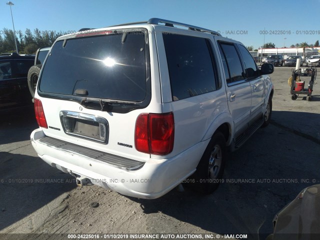 5LMRU27L2XLJ04871 - 1999 LINCOLN NAVIGATOR 白色 照片 4