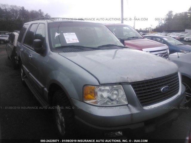1FMPU16576LA52384 - 2006 FORD EXPEDITION XLT SILVER photo 1