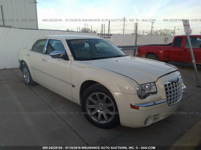 2C3LA63H66H249782 - 2006 CHRYSLER 300C WHITE photo 1