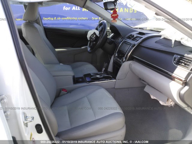 4T4BF1FK5DR301854 - 2013 TOYOTA CAMRY L/SE/LE/XLE Ağ foto 5