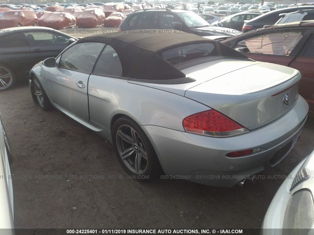 WBSEK935X7CS32120 - 2007 BMW M6 SILVER photo 3