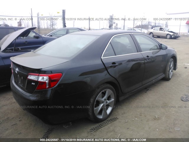 4T1BF1FK9EU338756 - 2014 TOYOTA CAMRY L/SE/LE/XLE 黑色 照片 4