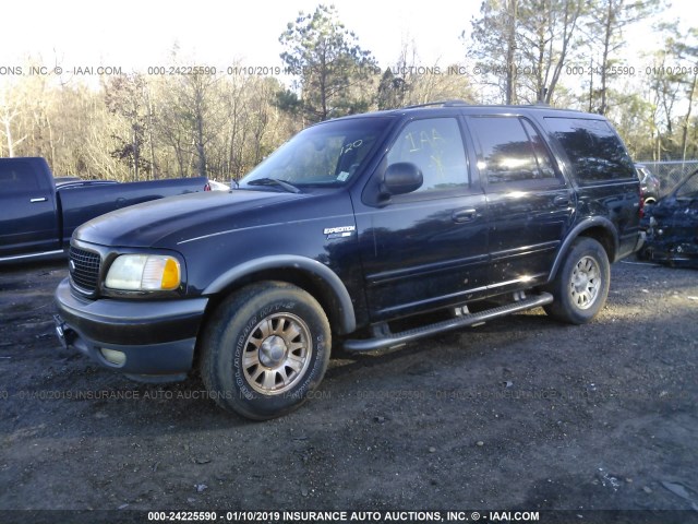 1FMRU15W82LA56697 - 2002 FORD EXPEDITION XLT BLACK photo 2