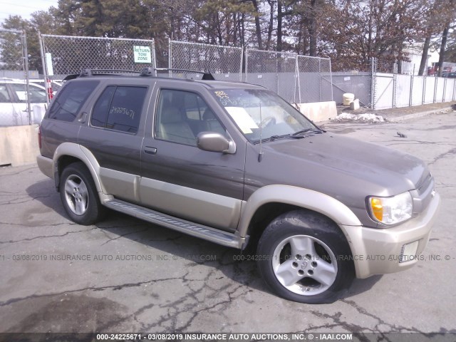 JNRDR09Y81W224230 - 2001 INFINITI QX4 GRAY photo 1