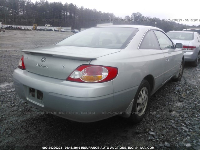 2T1CE22P02C015675 - 2002 TOYOTA CAMRY SOLARA SE SILVER photo 4