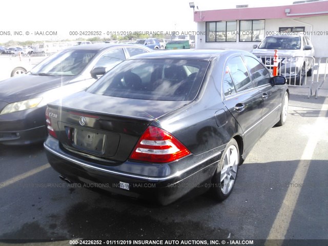 WDBRF52H27A931401 - 2007 MERCEDES-BENZ C 230 BLACK photo 4