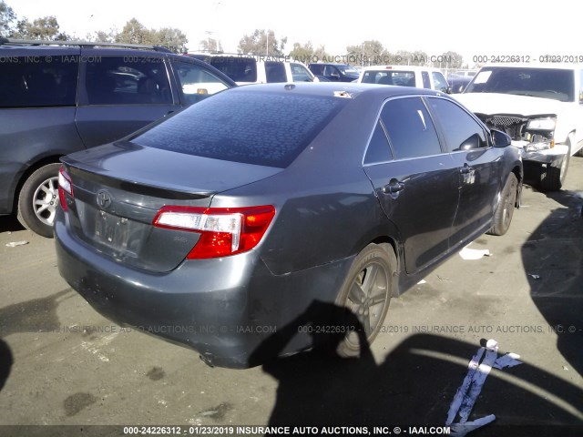 4T1BF1FK1CU549043 - 2012 TOYOTA CAMRY SE/LE/XLE GRAY photo 4