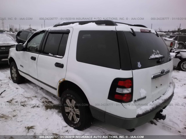 1FMEU72E16UA34067 - 2006 FORD EXPLORER XLS WHITE photo 3