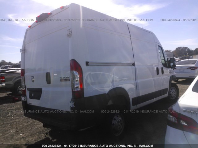 3C6TRVBG4JE114061 - 2018 RAM PROMASTER 1500 1500 HIGH WHITE photo 4