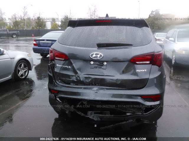 5XYZU3LB7JG507211 - 2018 HYUNDAI SANTA FE SPORT  GRAY photo 6