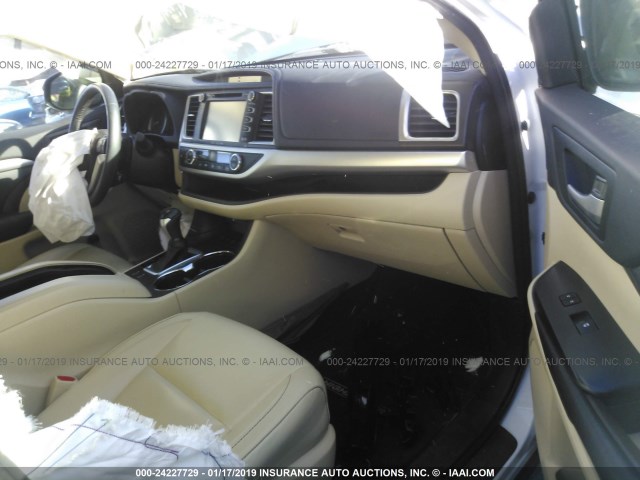 5TDJKRFH7GS503001 - 2016 TOYOTA HIGHLANDER XLE თეთრი ფოტო 5
