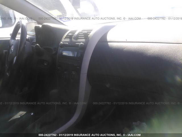 1NXBU40E99Z018272 - 2009 TOYOTA COROLLA S/LE/XLE WHITE photo 5