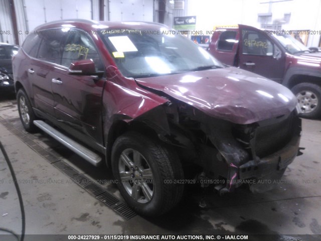 1GNLVGED2AS105199 - 2010 CHEVROLET TRAVERSE LT RED photo 1