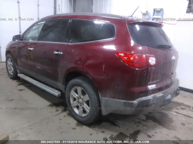 1GNLVGED2AS105199 - 2010 CHEVROLET TRAVERSE LT RED photo 3