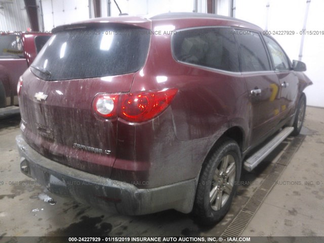 1GNLVGED2AS105199 - 2010 CHEVROLET TRAVERSE LT RED photo 4