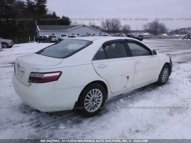 4T1BE46K68U791385 - 2008 TOYOTA CAMRY CE/LE/XLE/SE WHITE photo 4