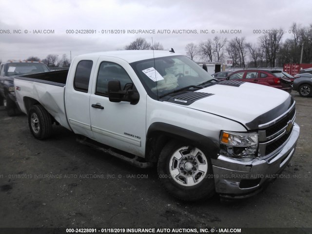 1GC2KXCG8CZ144464 - 2012 CHEVROLET SILVERADO K2500 HEAVY DUTY LT WHITE photo 1