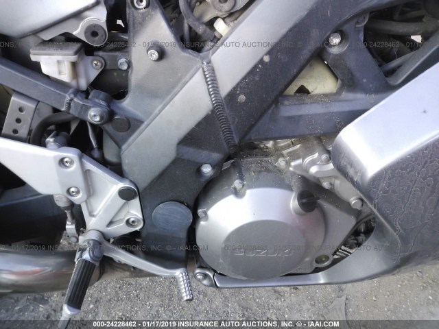 JS1VT54A762100441 - 2006 SUZUKI SV1000 SK3 SILVER photo 8