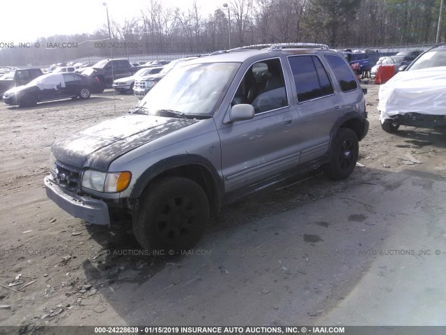 KNDJB723015042011 - 2001 KIA SPORTAGE GRAY photo 2