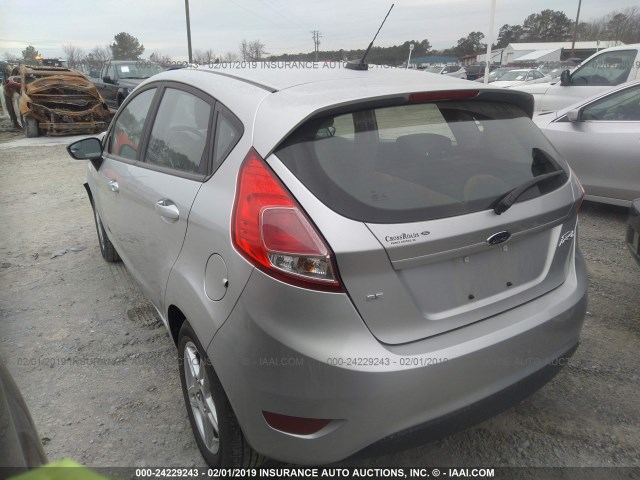 3FADP4EJ6HM158993 - 2017 FORD FIESTA SE SILVER photo 3