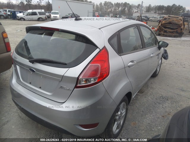 3FADP4EJ6HM158993 - 2017 FORD FIESTA SE SILVER photo 4