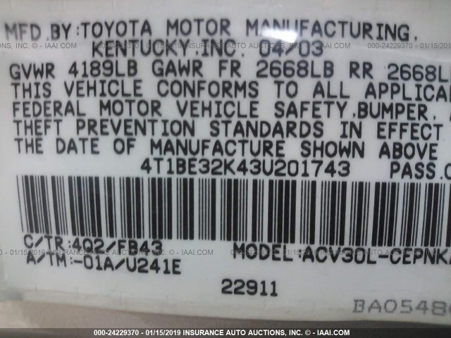 4T1BE32K43U201743 - 2003 TOYOTA CAMRY LE/XLE/SE GOLD photo 9